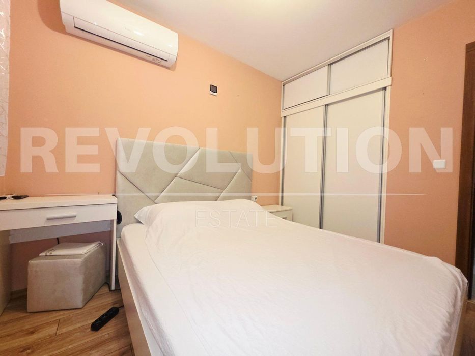 Продава се Двустаен апартамент в София, Витоша - 57 кв.м за 3685 €/кв.м - Снимка #2