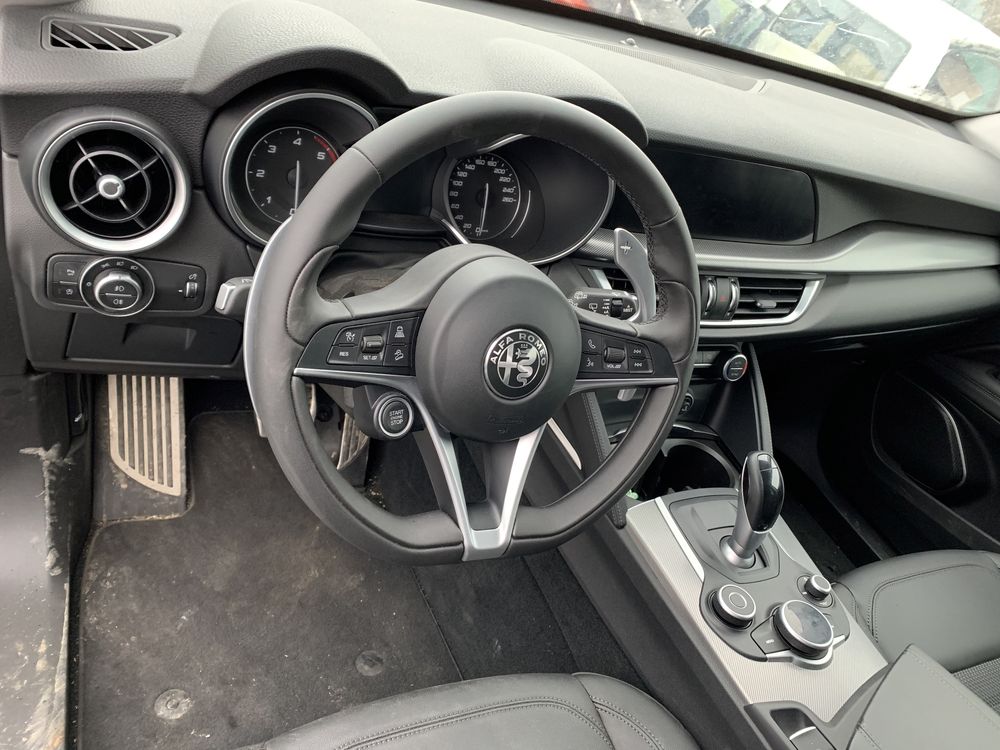 НА ЧАСТИ! Alfa Romeo Stelvio 2.2 D, Q4, 4x4, 2019 г., 2000 км, НОВА