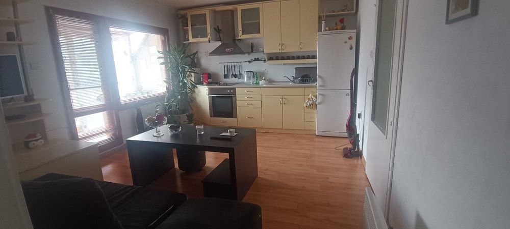 Продава се Двустаен апартамент в Пловдив, Кършияка - 50 кв.м за 1570 €/кв.м - Снимка #1