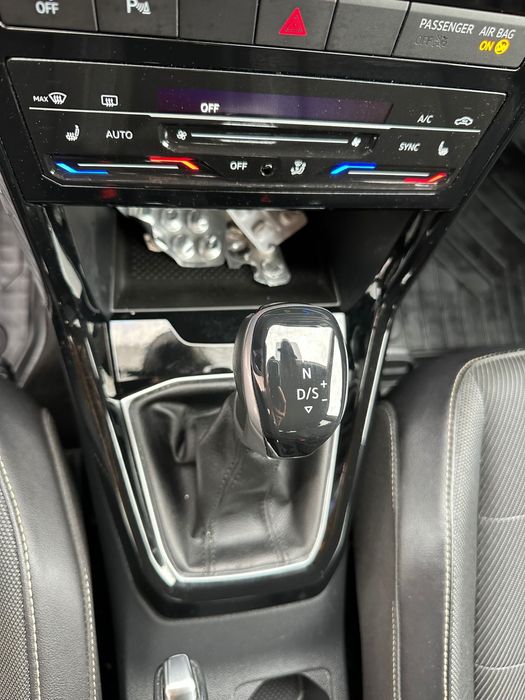 Volkswagen T - CROSS 2023 -Preluare Leasing
