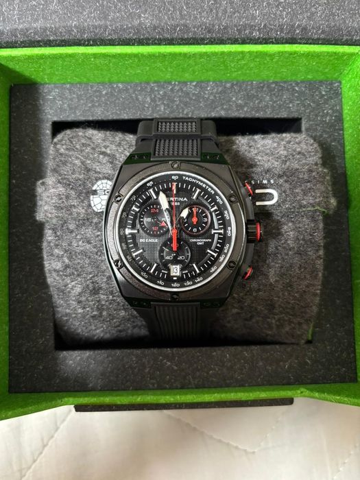 Продам часы Certina