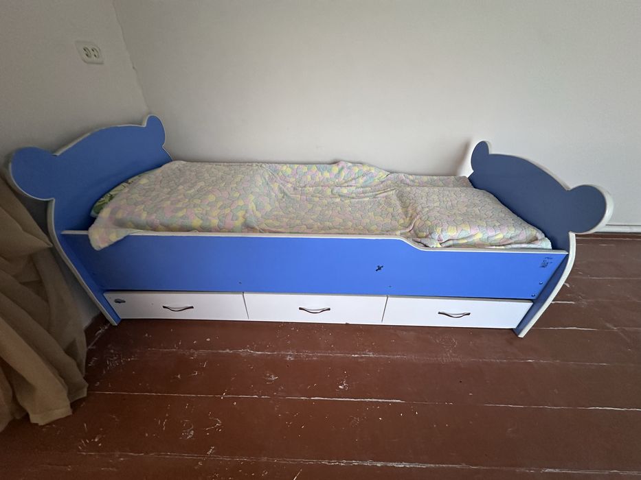 Детское крават сотилади ҳолати яхши