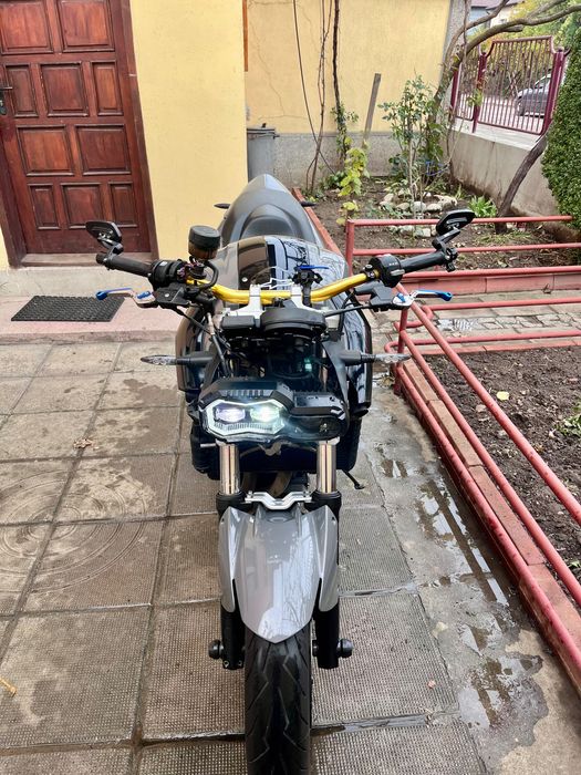 Мотоциклет Bmw f800r 2010г