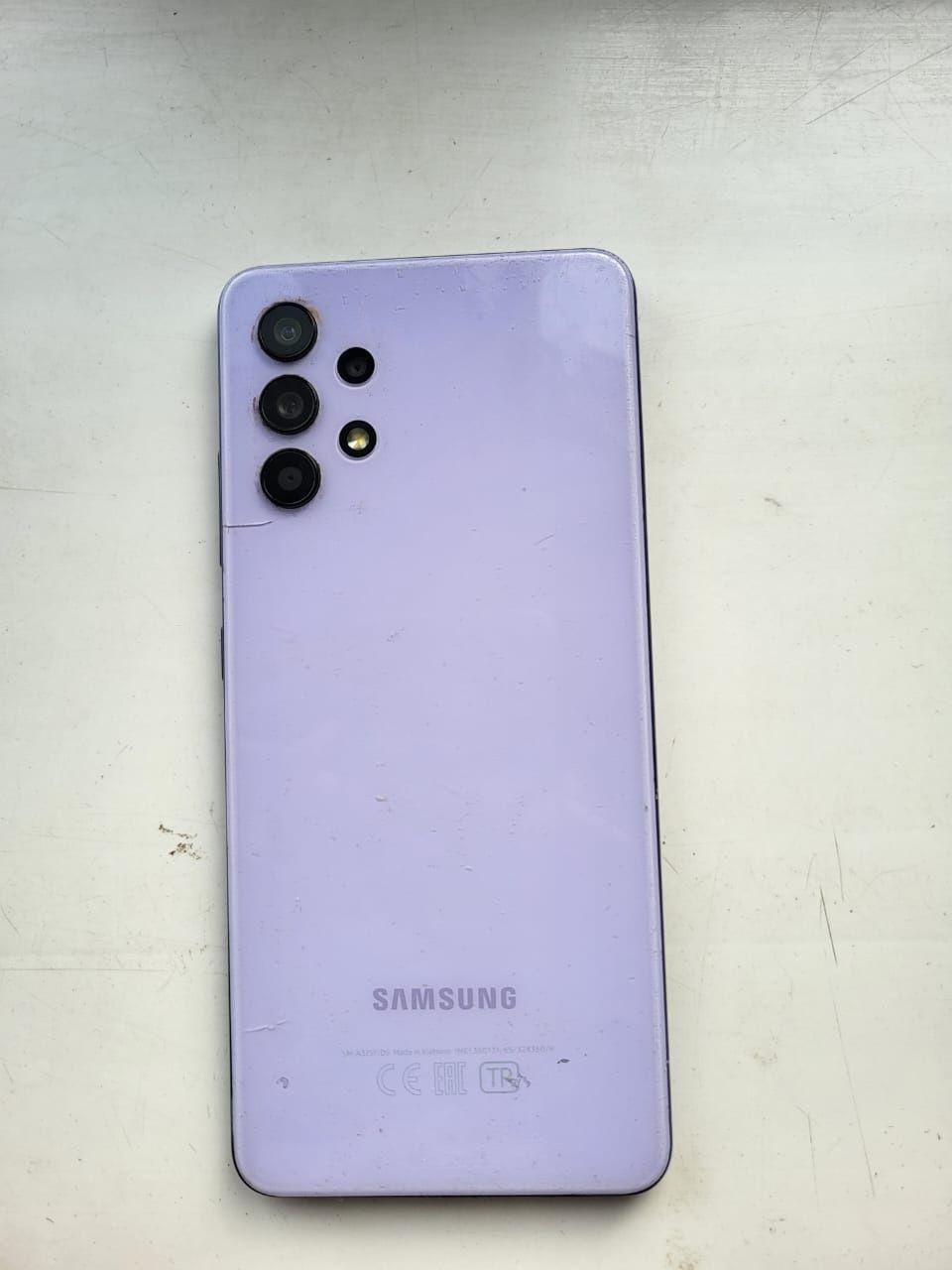 Samsung S04е. И А32