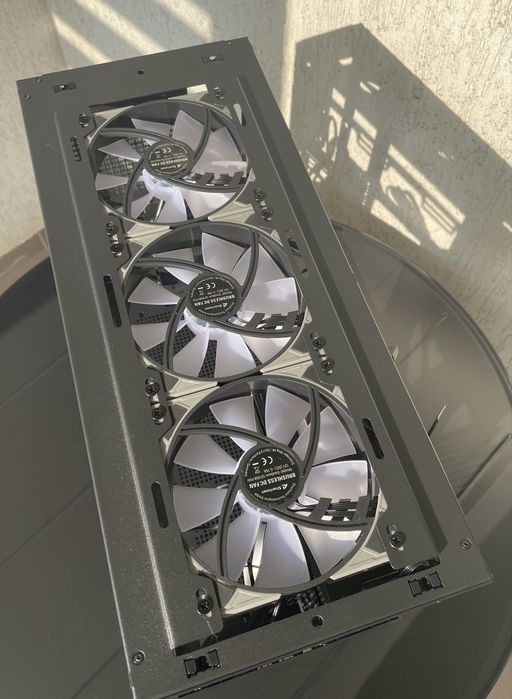 Carcasa Sharkoon Rebel C20 ITX RGB Noua
