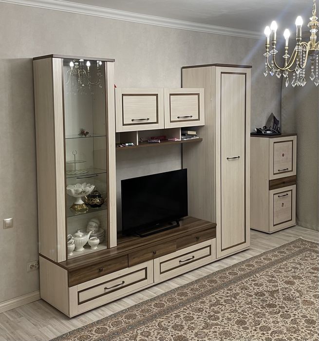 Шкаф стенка для зала