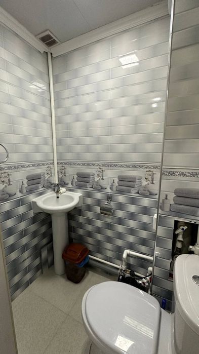 Sagdiyana med kollej 2 xona 4 etaj 6 etajli dom lift yoq