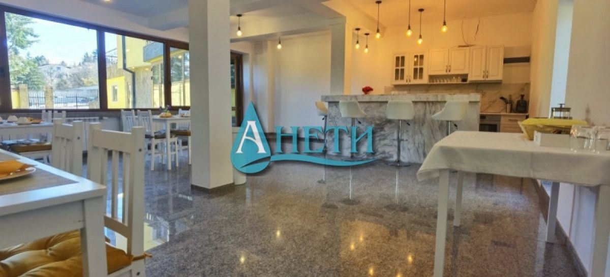 Стилен хотел 1400 м2 в Драгалевци, продажба и наем, 14 паркоместа,
