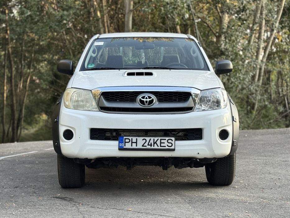Toyota Hilux 2.5 D-4D – DOAR 66.000km REALI – STARE CA NOUĂ!