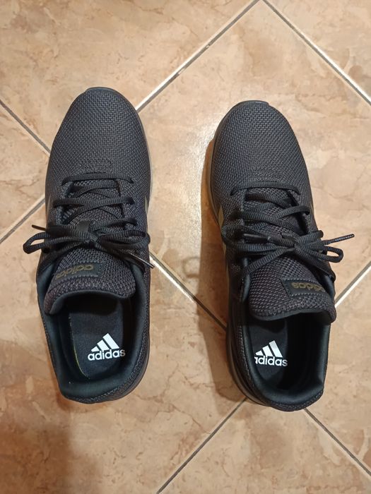 Маратонки Adidas