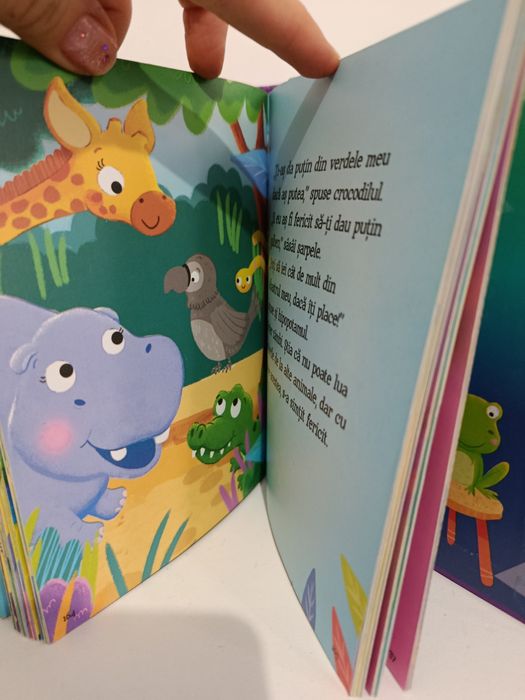 Carte 20 de povesti îndrăgite cu animale ilustrații superbe copii