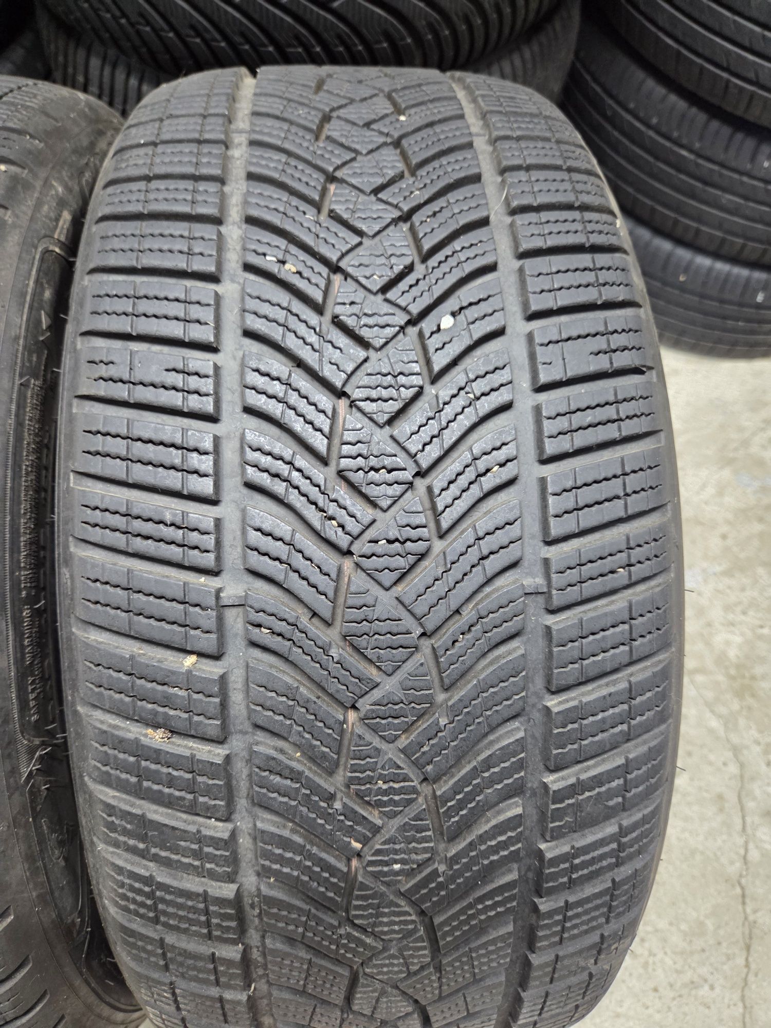 Set 2 anvelope SH iarna Goodyear 245/45/18 dot 2023