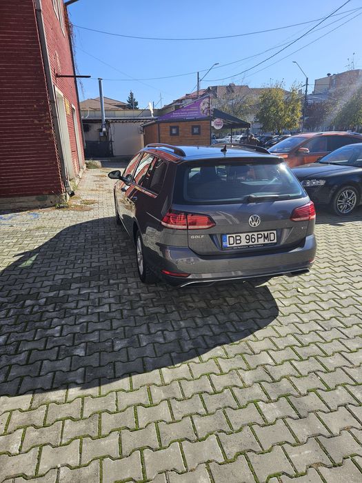 Vand Golf 7, an fabricație 2018, proprietar!
