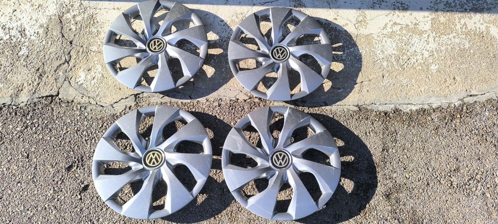 Оригинални тасове за Фолксваген 16'