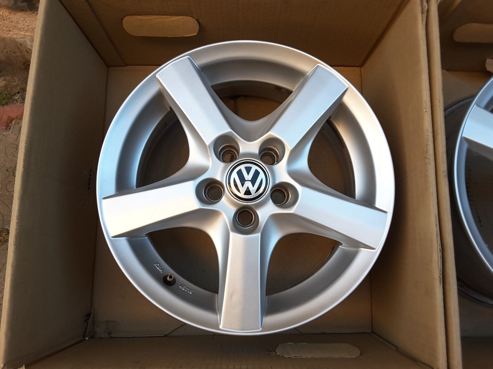 jante aliaj 15; 5x100; Vw Polo, Polo Cross, Skoda Fabia, Rapid, Scala