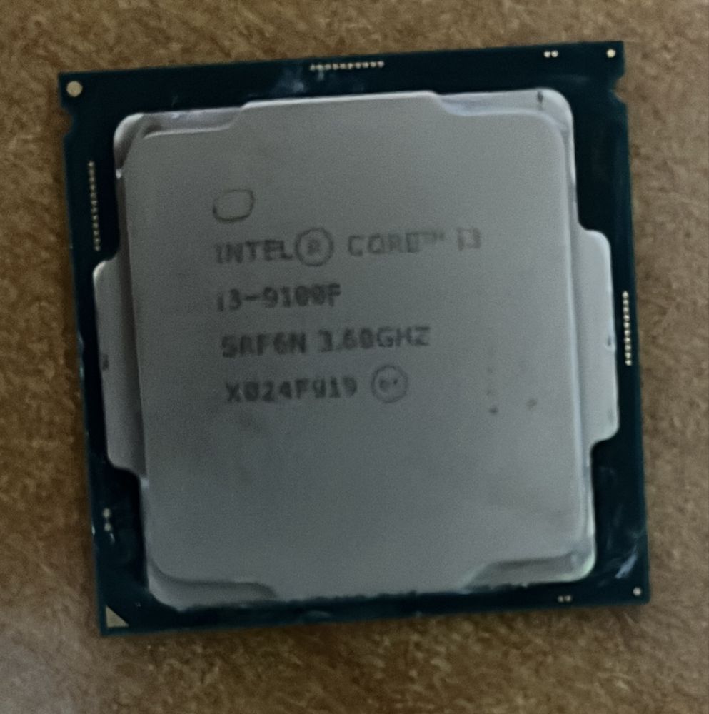 камень процессор Core i3 9100F 4ядер