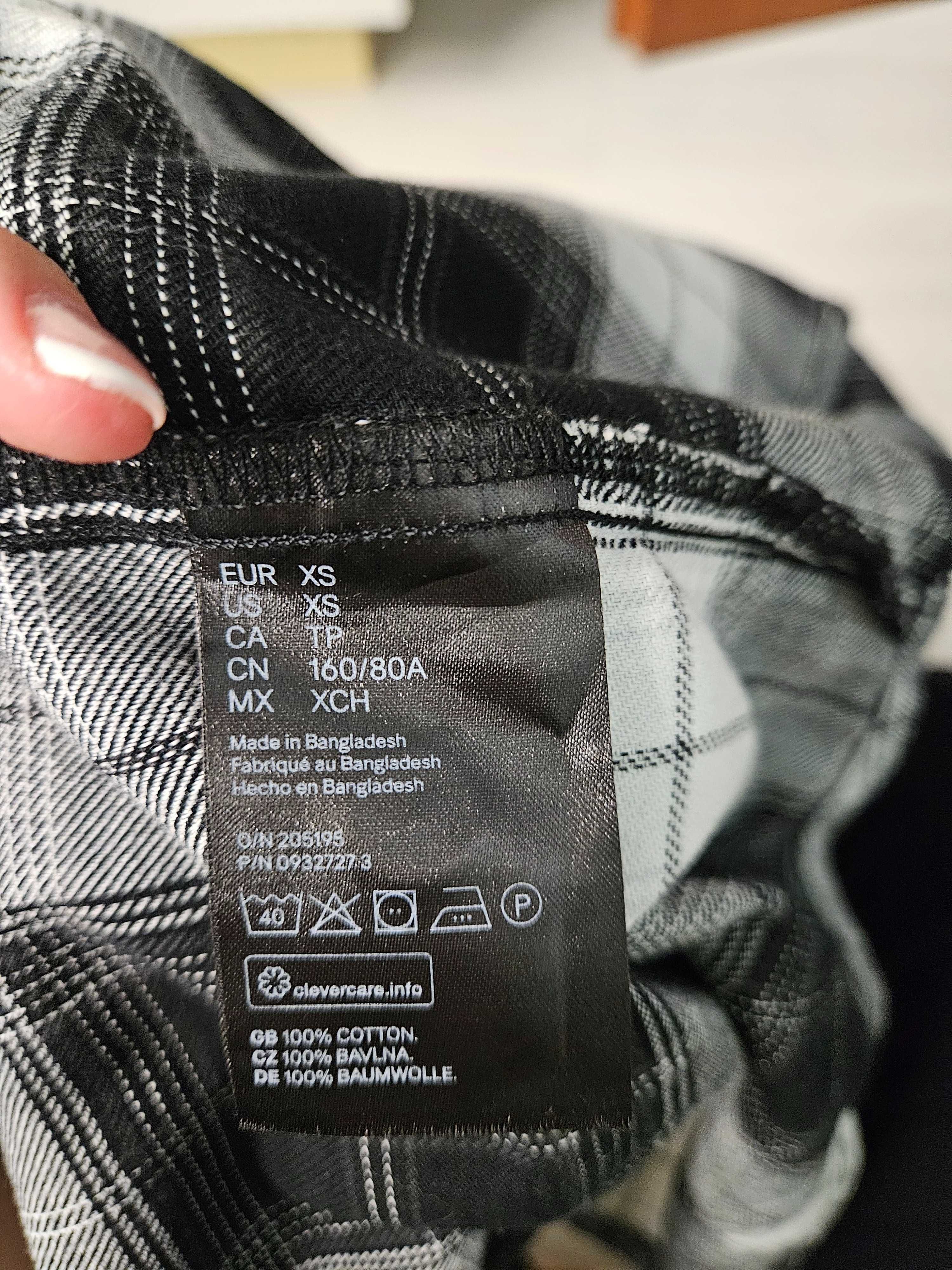Дамска риза H&M с джобче