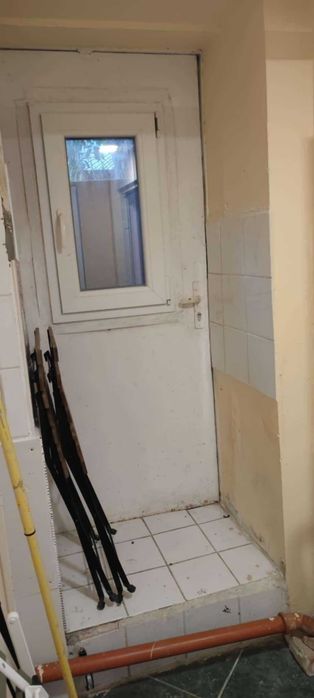 Дава се под наем Магазин в Бургас, Център - 30 кв.м за 255 € - Снимка #8