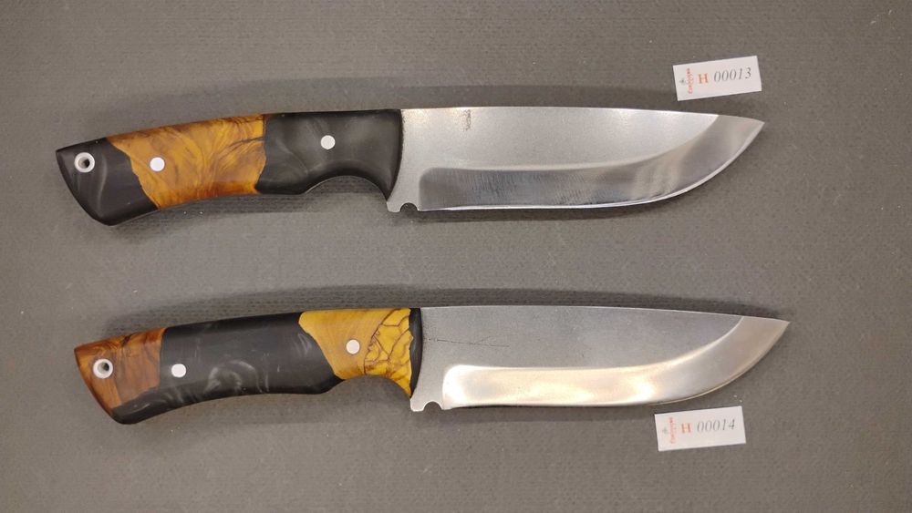 Ловни ножове от маслиново дърво и епоксидна стомана 4116