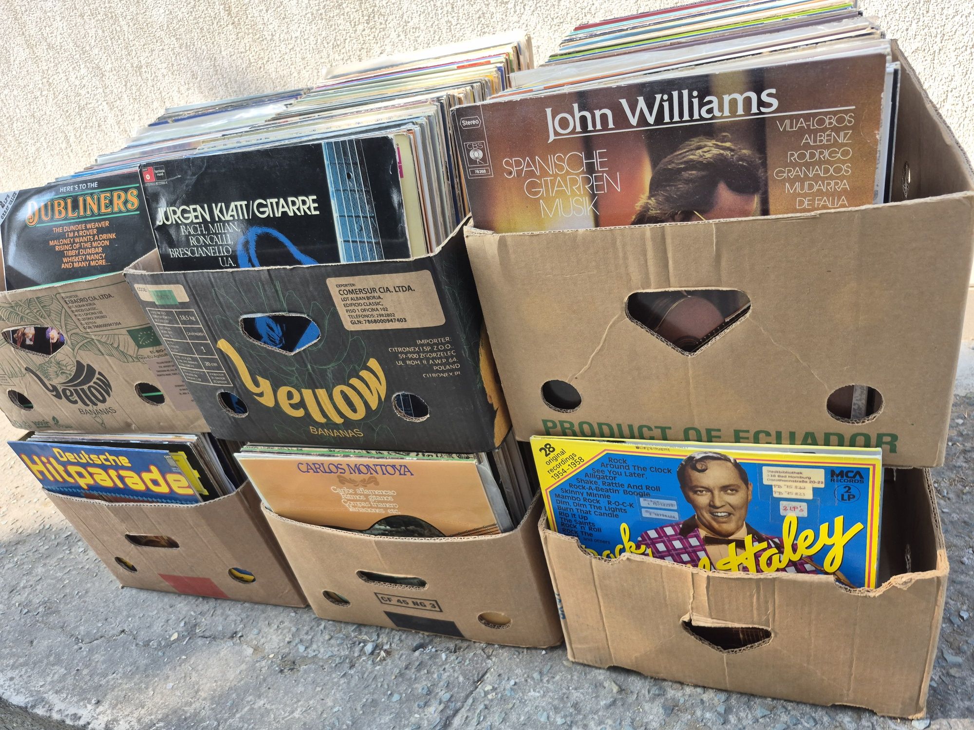 Vând Lot 2000 Discuri Vinil colectie muzica usoara mixta straina