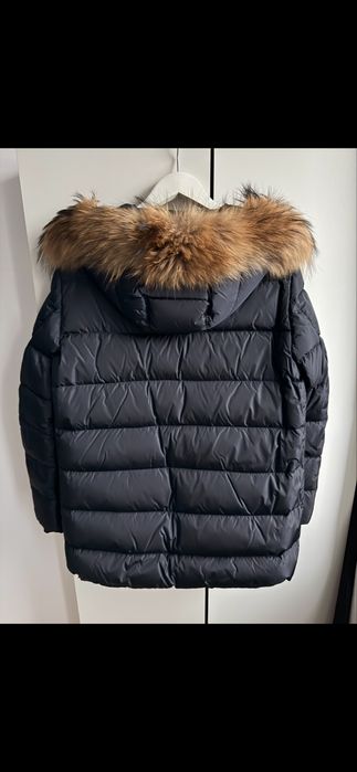 Vand geaca add Milano , puf si blana naturala, M-L , noua.