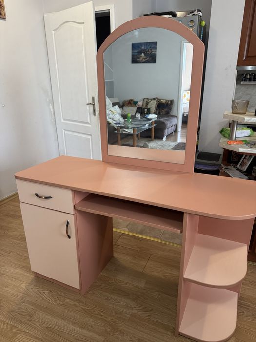 Голяма тоалетка топ