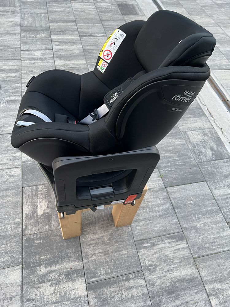 Scaun auto copil Britax Romer Dualfix i-size 40-105 cm