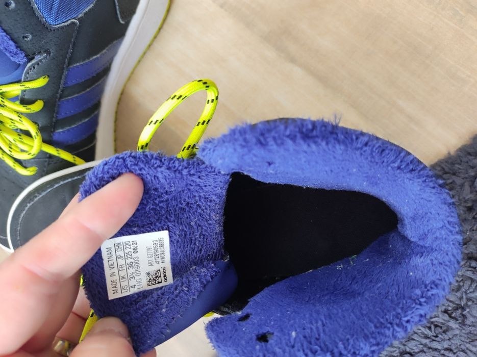 Зимни кецове Adidas