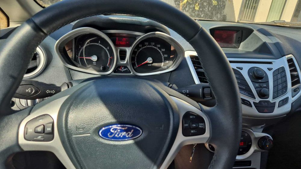 Ford Fiesta ,  de vanzare