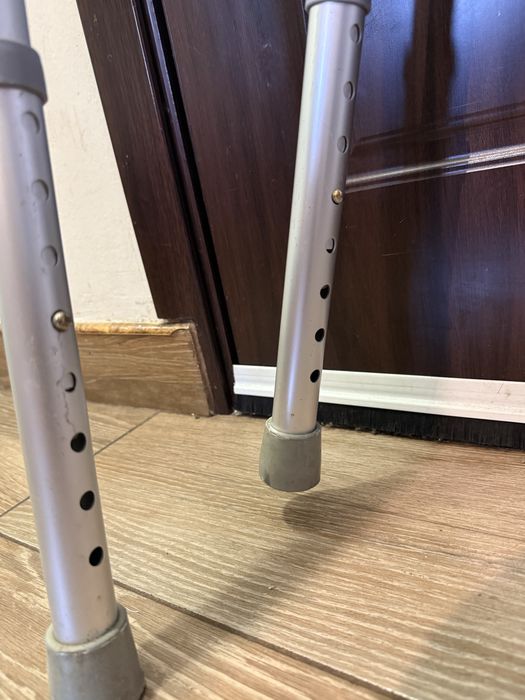 Cadru din aluminiu ajutor deplasae