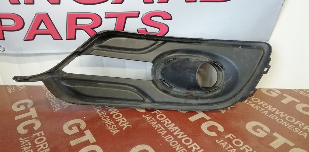 Дясна основа/държач за халоген Renault Megane 3 (2008-2016)