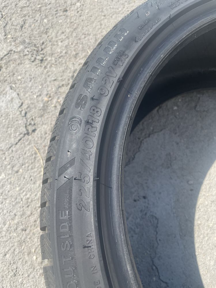 2  броя зимни гуми Sailun ice brazer 225/40/18 гаранционни