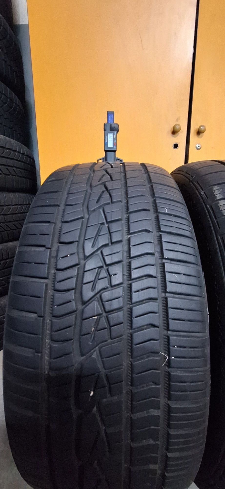 DOT4022! 2 бр 245 45 18 Continenta controlcontactl
