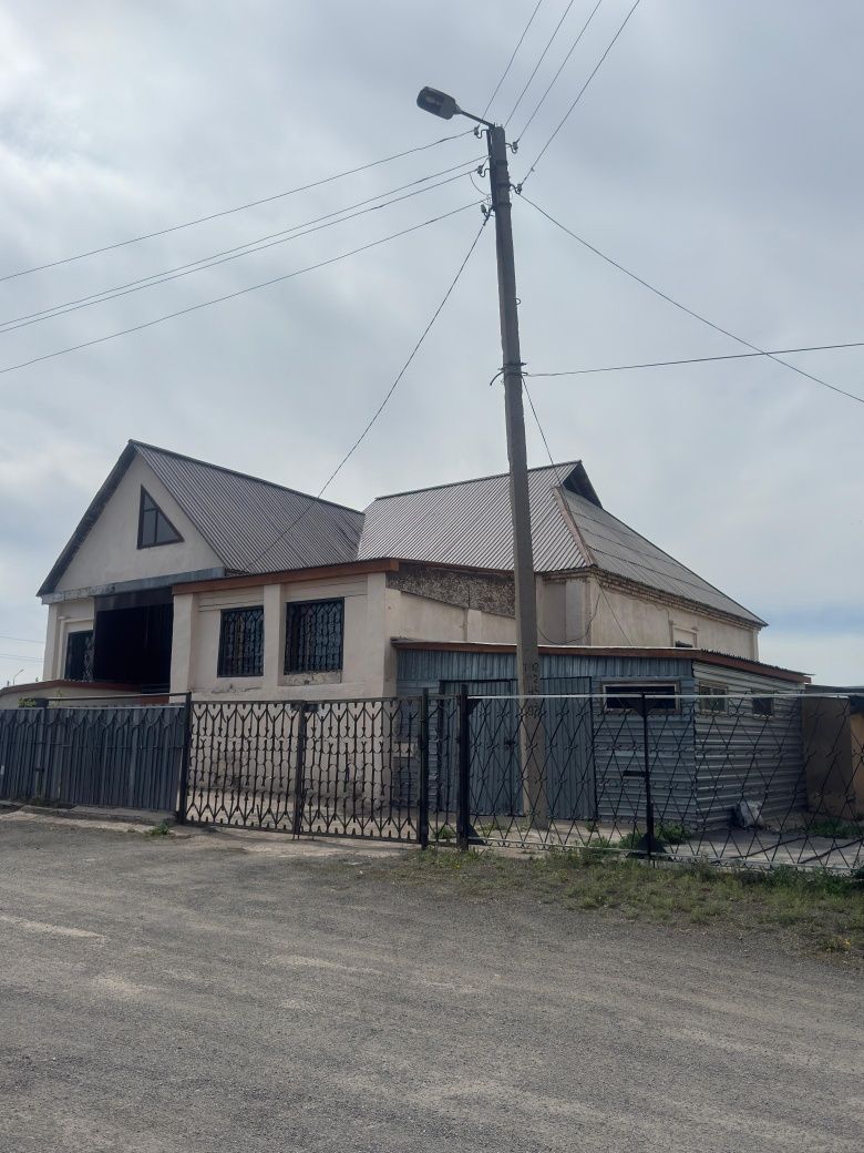 Продаётся дом в микрорайоне Шахтерский за Востоком 5