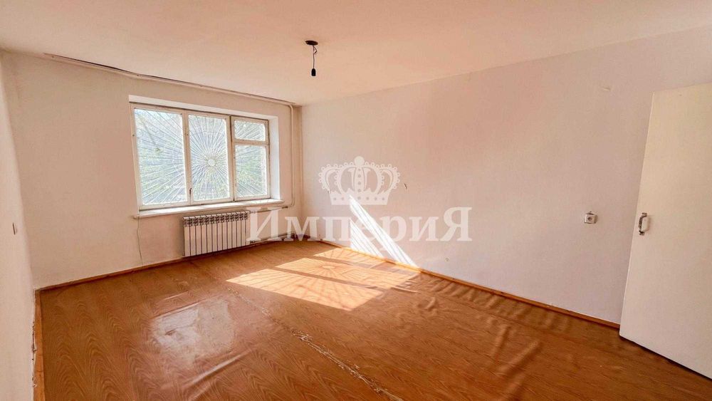 Продается 4х комнатная квартира в  мкр Самал Ернур Империя