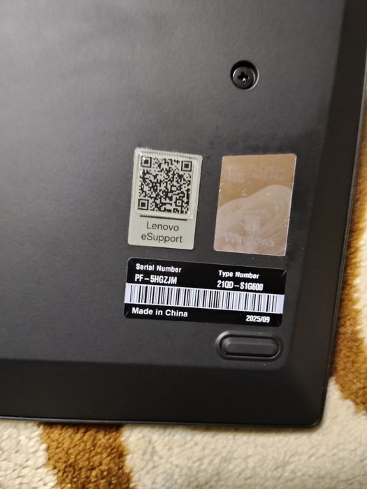 Laptop Lenovo Thinkpad T14 gen 6  core ultra 5-225u,32gb ddr5 ,ssd 256