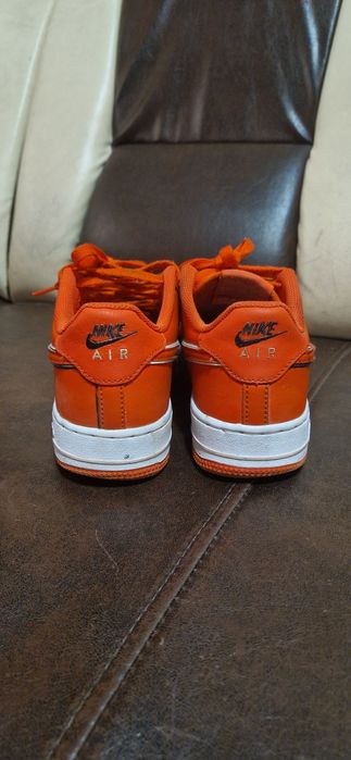 Vănd air force 1 picante red marimea 38