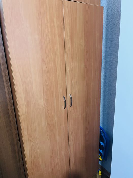 Шкаф с антресолью