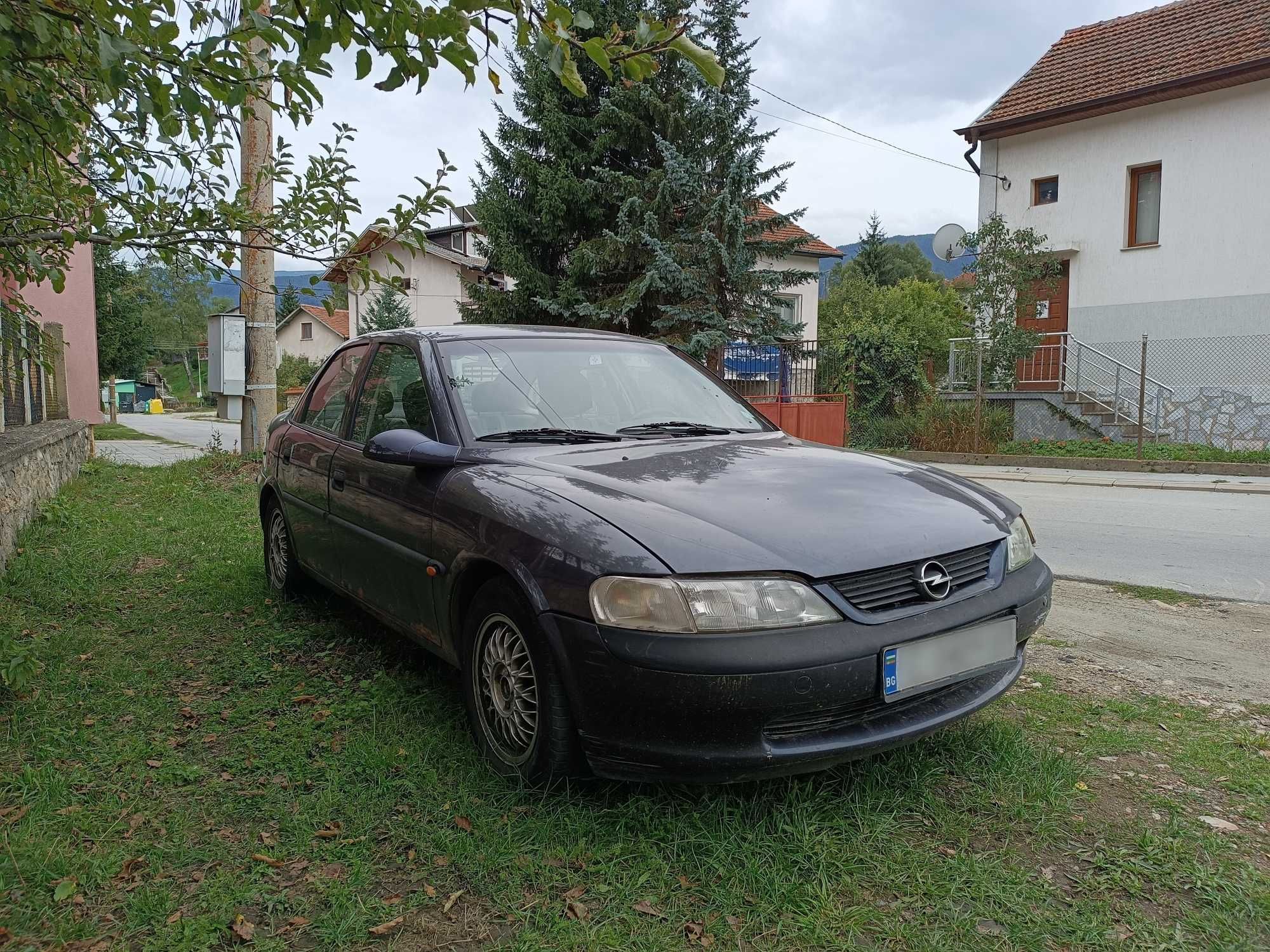 Opel Vectra B 1.6 Бензин/Газ (75 кс.) 1998 за части