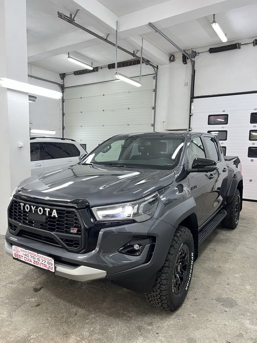 Toyota Hilux GR Sport 2 - 2.8,D 4WD Pret afisat TVA inclus