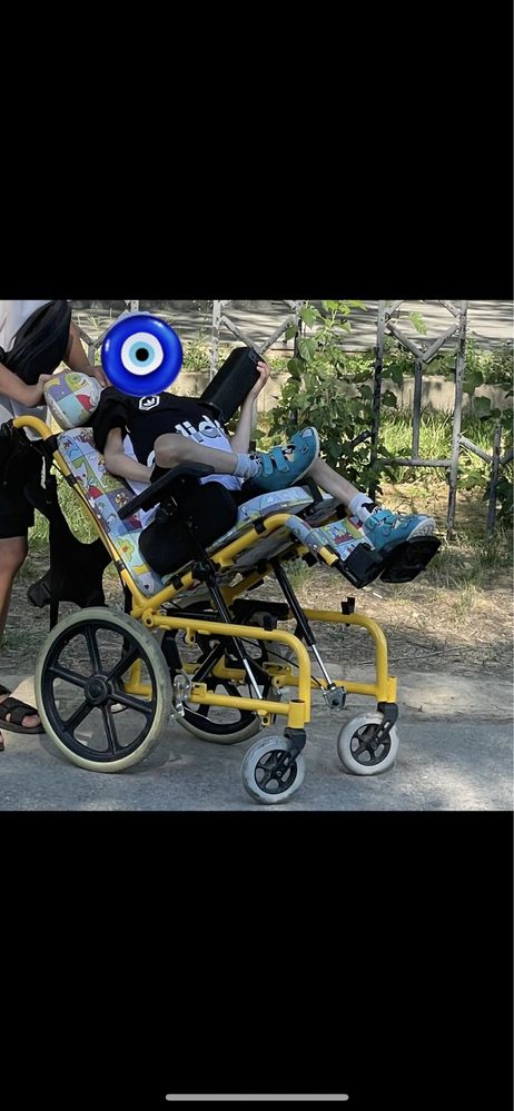 Инвалидная коляска, детская
