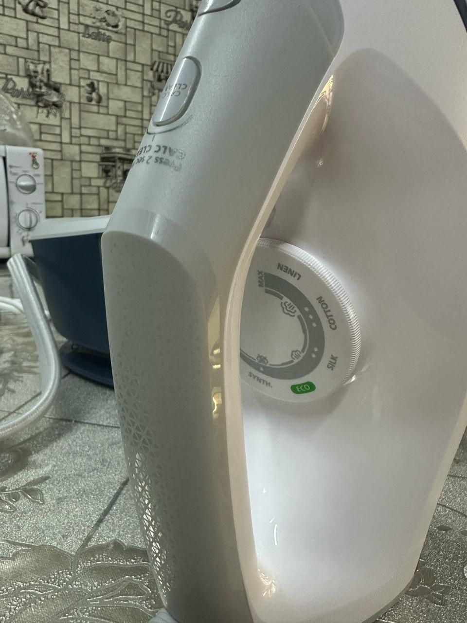Продаю Парогенератор Philips