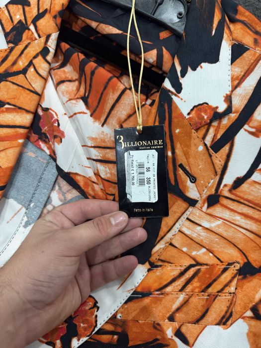 Vand Sacou Billionaire