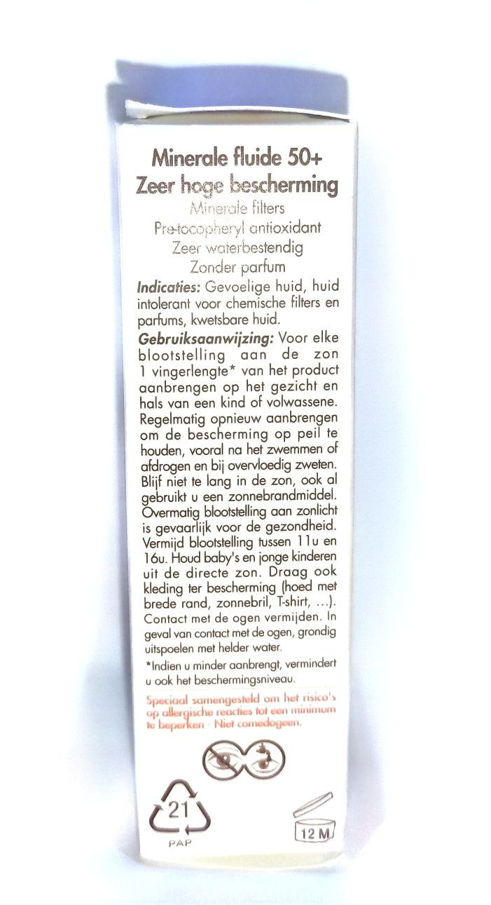 Avène Fluid mineral SPF 50+ pentru piele sensibilă sau intolerantă