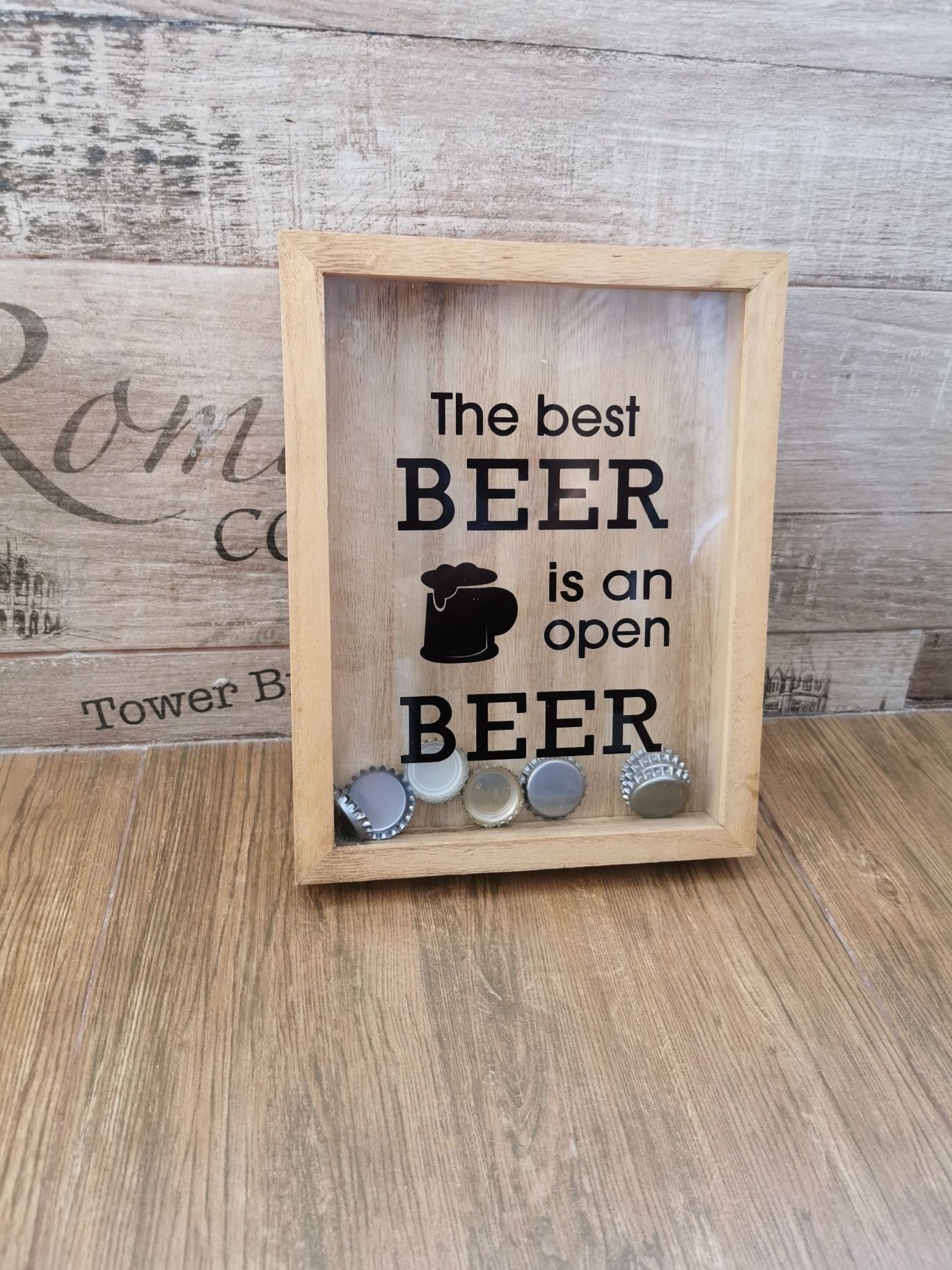 Tablou decorativ păstrare capace Open Beer