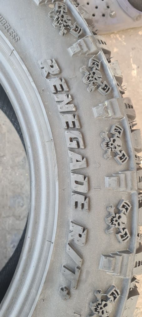 2 anvelope M+S Radar Renegade R/T 33/12,50/20