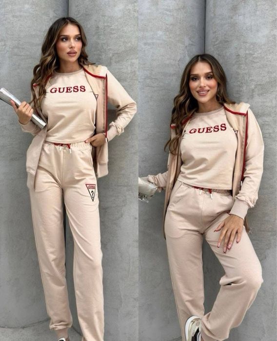 Дамски спортни екипи