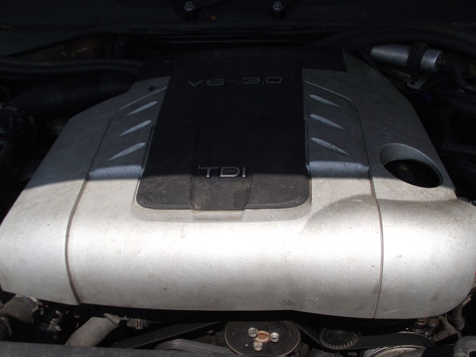Dezmembrez Audi q7