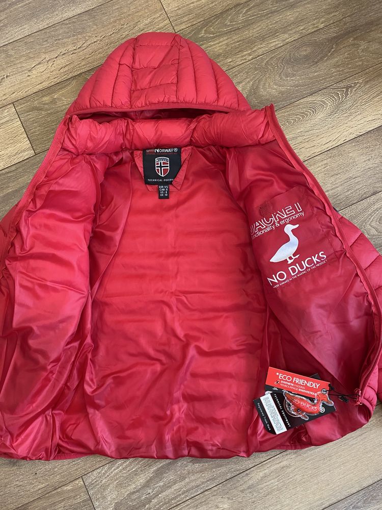 Дамско яке есенно-зимно червено Geographical Norway ATIKA HOOD
