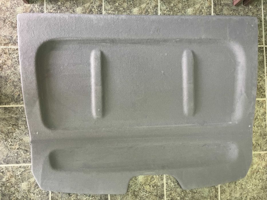 Оригинална кора на багажник VW Caddy 2K